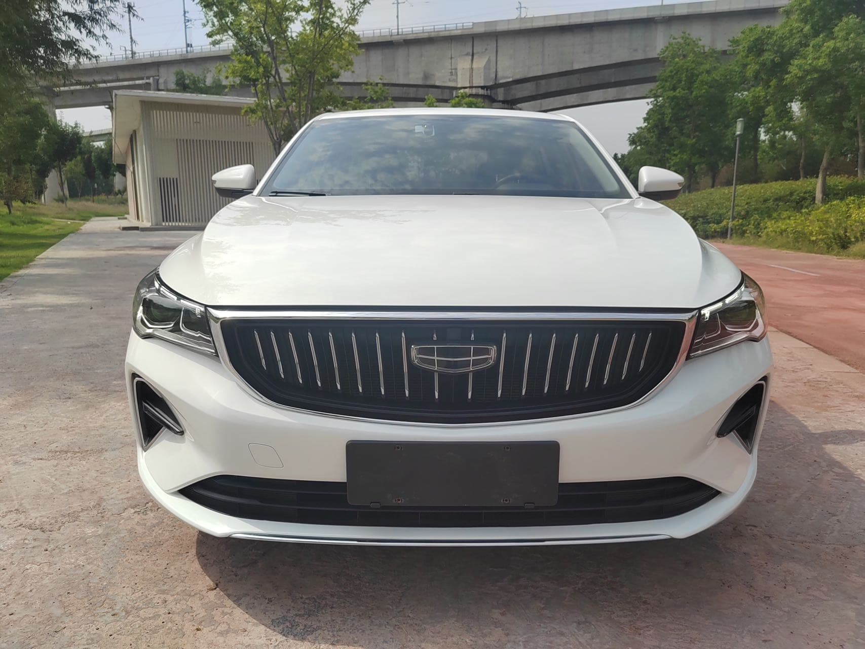 Geely Emgrand